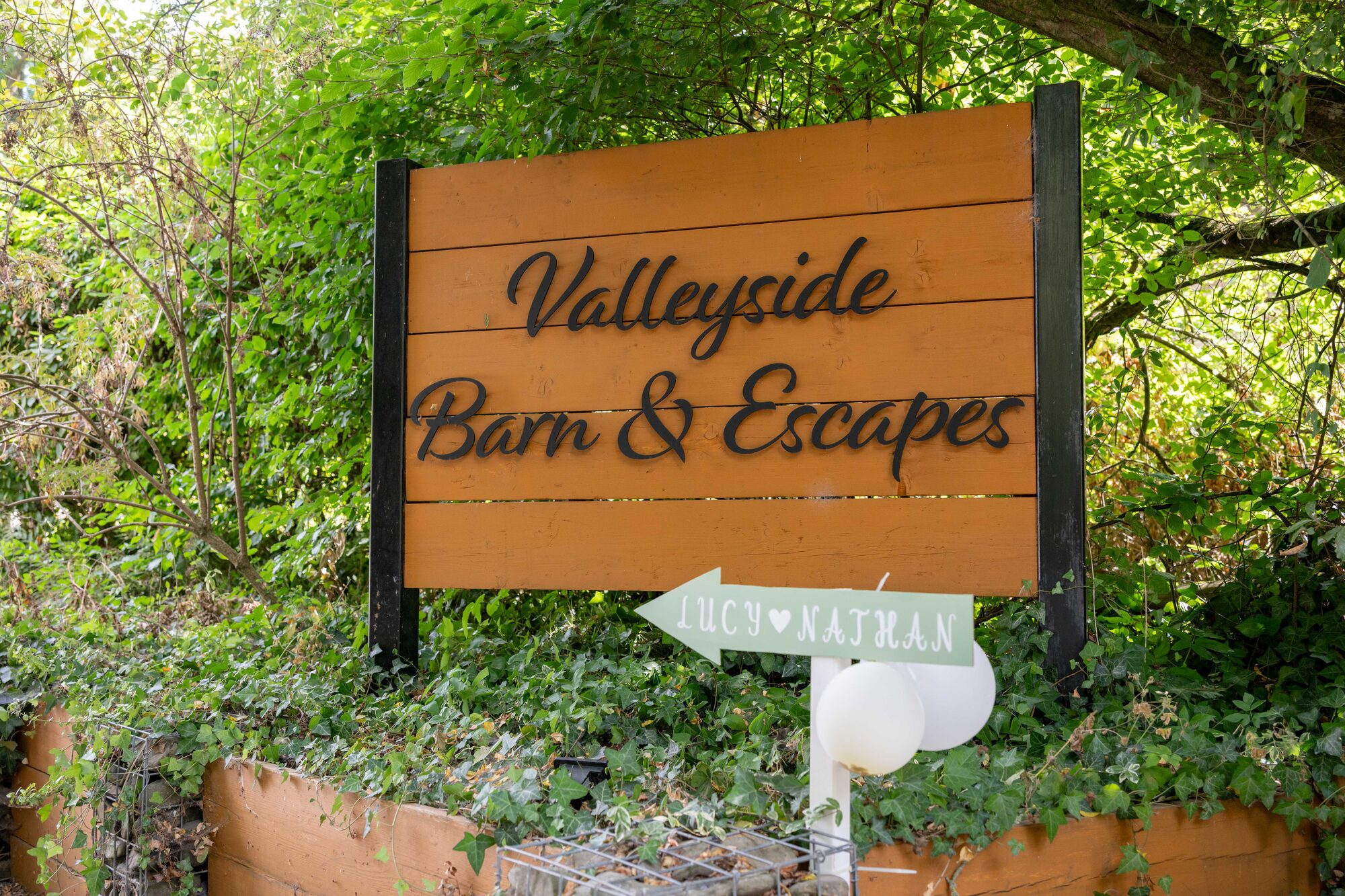 Sign at Valleyside Barn welcoming guests